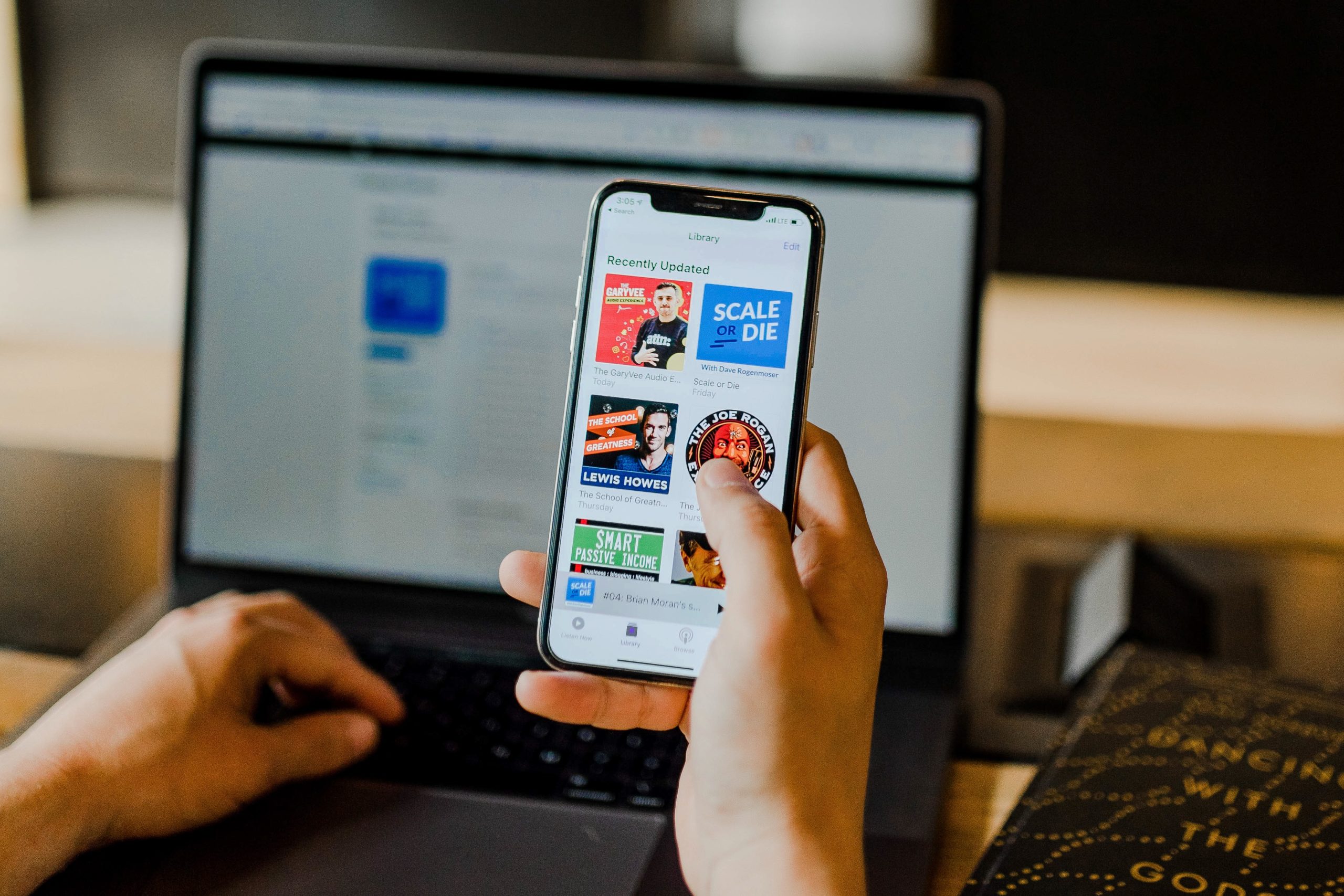 SEO computer and phone